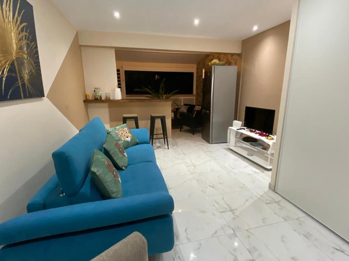 Duplex 5 Etoiles Entre Marina Et Golf International Apartment Сен Франсоа Екстериор снимка